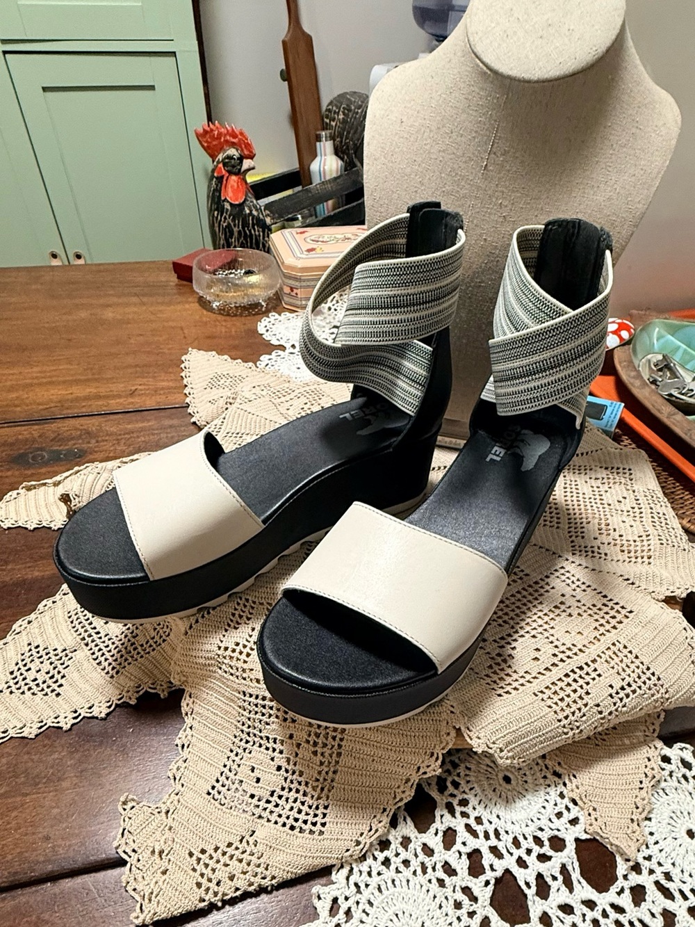 Sorel Cameron Flatform Ankle Strap Sandals
